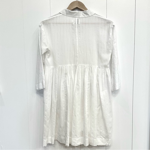 ANTHROPOLOGIE x HD in Paris Pinstripe Pleated 3/4 Slv Crossover Top in White — 4 - Picture 2 of 4